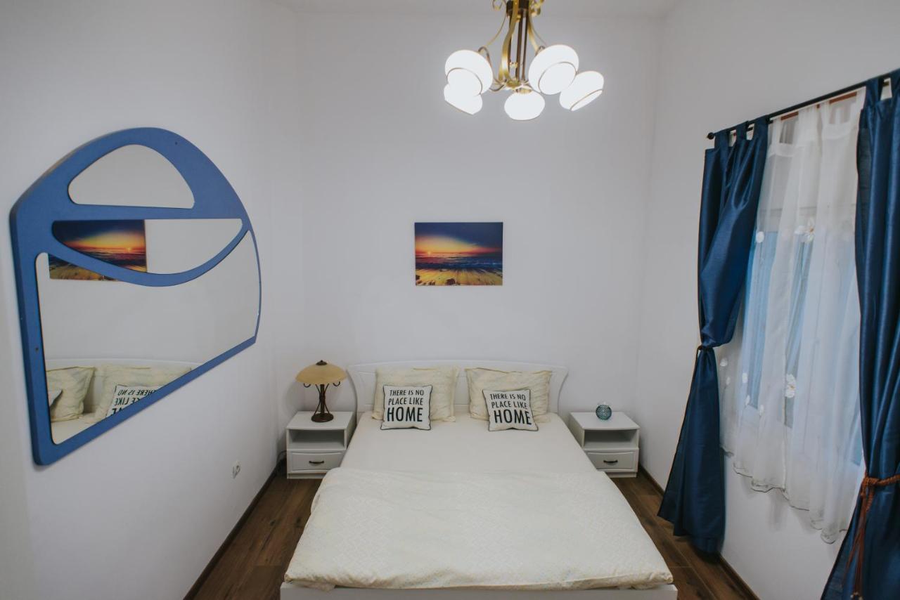 Noo'Vo Central Apartaments Oradea Extérieur photo