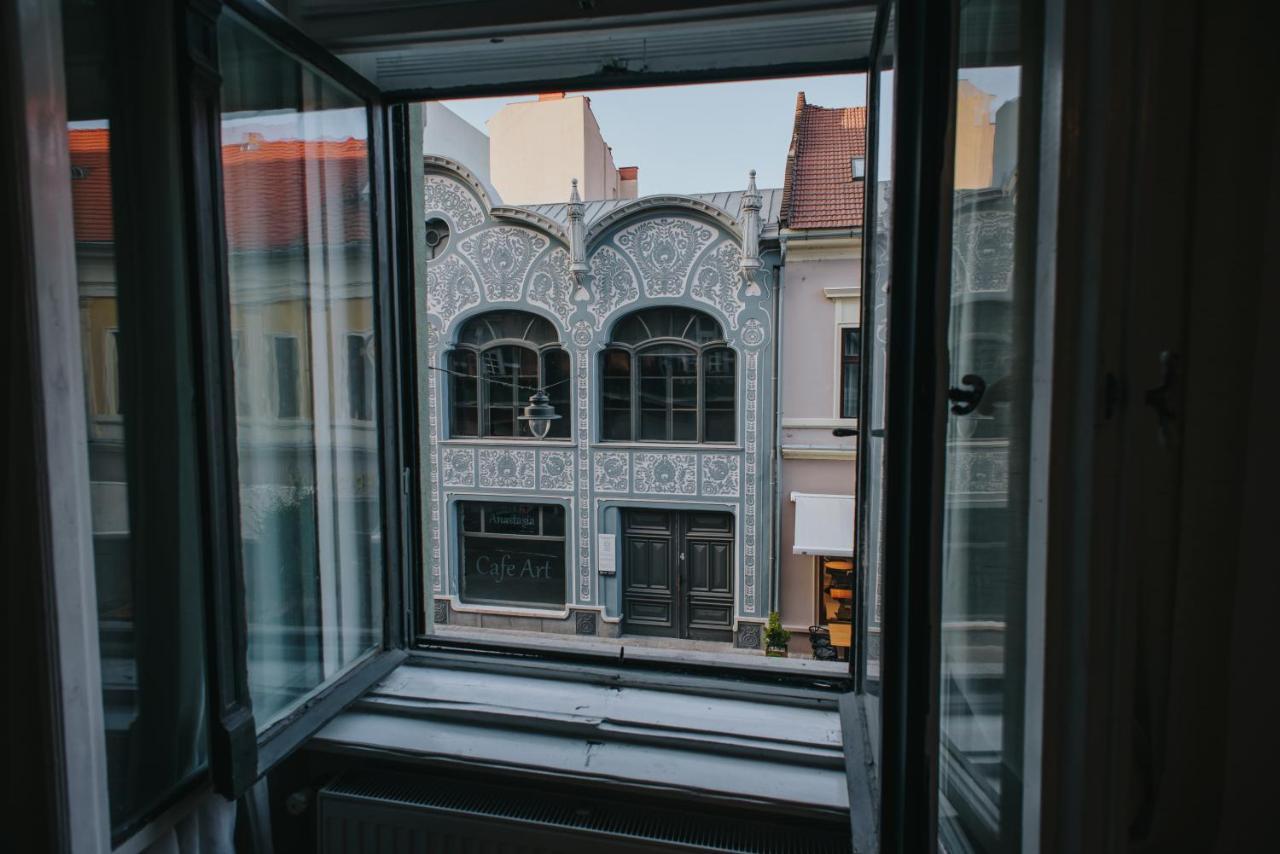 Noo'Vo Central Apartaments Oradea Extérieur photo