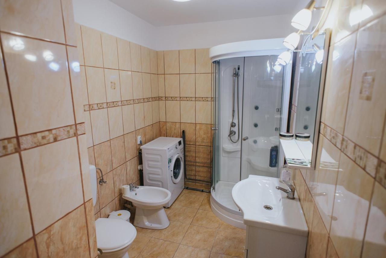 Noo'Vo Central Apartaments Oradea Extérieur photo